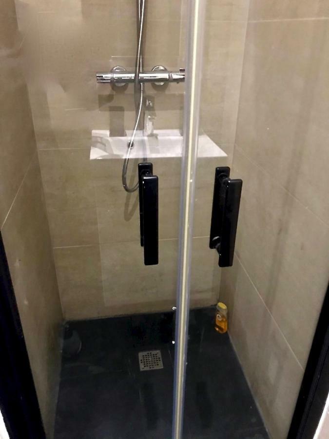 Little Plaza Appart'Hotel Lille Luaran gambar