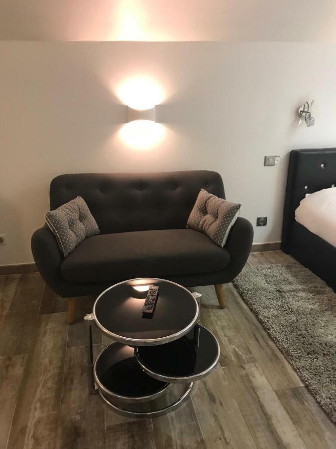 Little Plaza Appart'Hotel Lille Luaran gambar